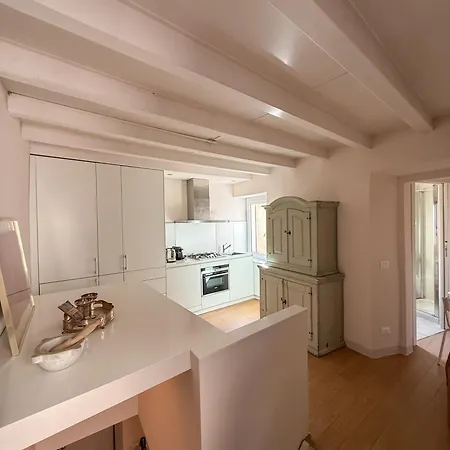Luxury In Center * Moltrasio