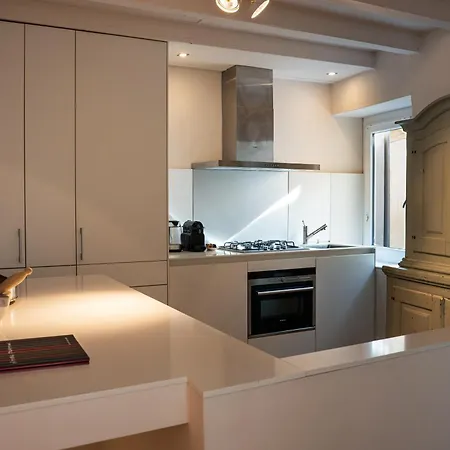 Luxury In Center Moltrasio